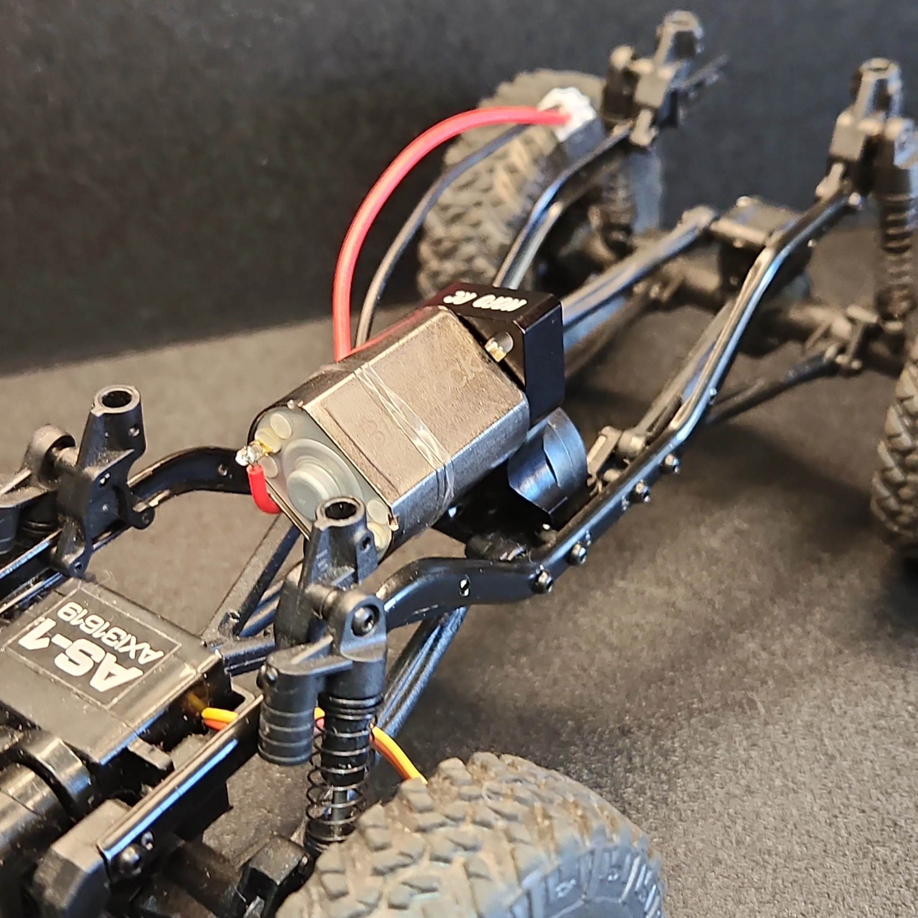 MoFo RC BigBlock Motor and Forward Facing Mount (Fits SCX24) - Image 19