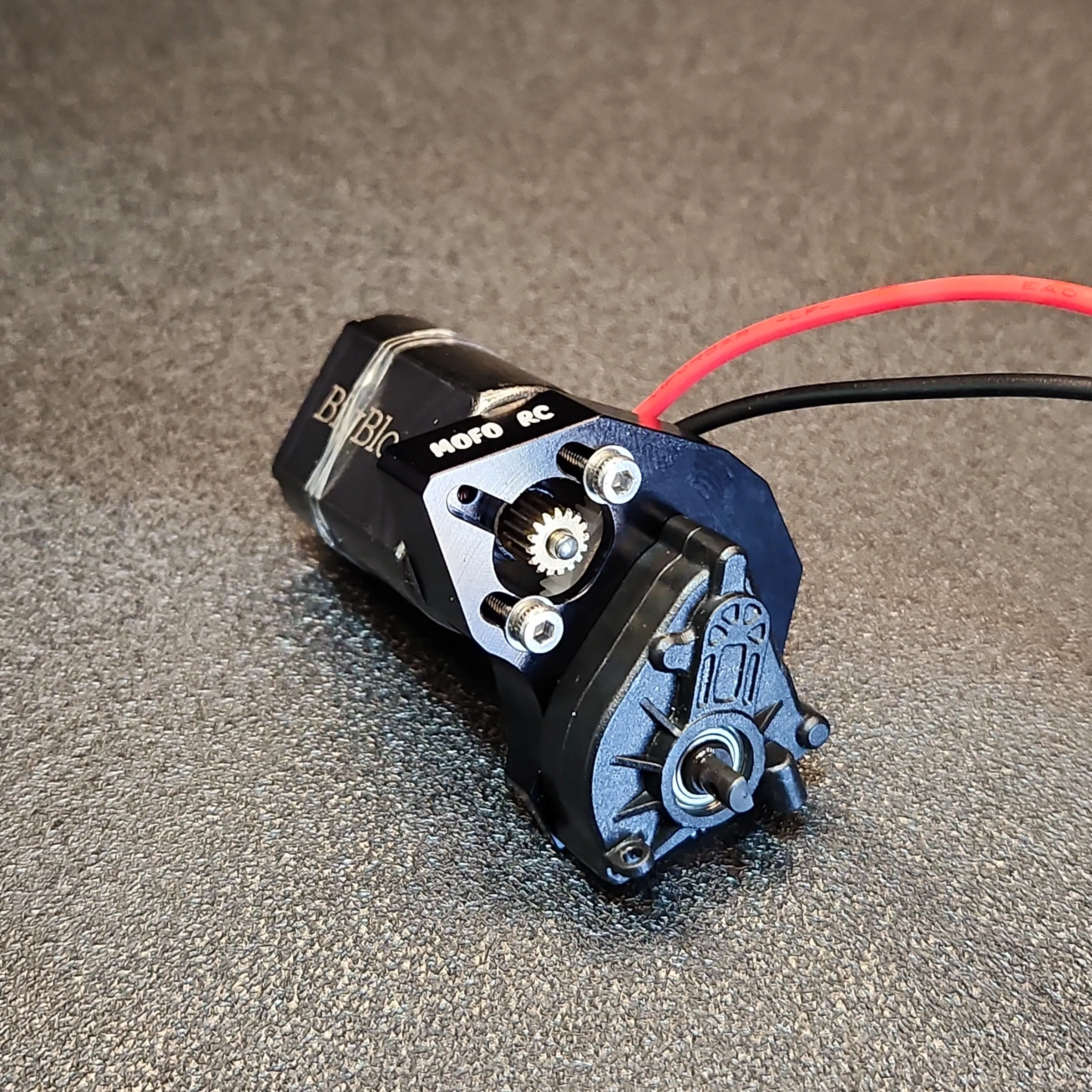 MoFo RC BigBlock Motor and Forward Facing Mount (Fits SCX24) - Image 4