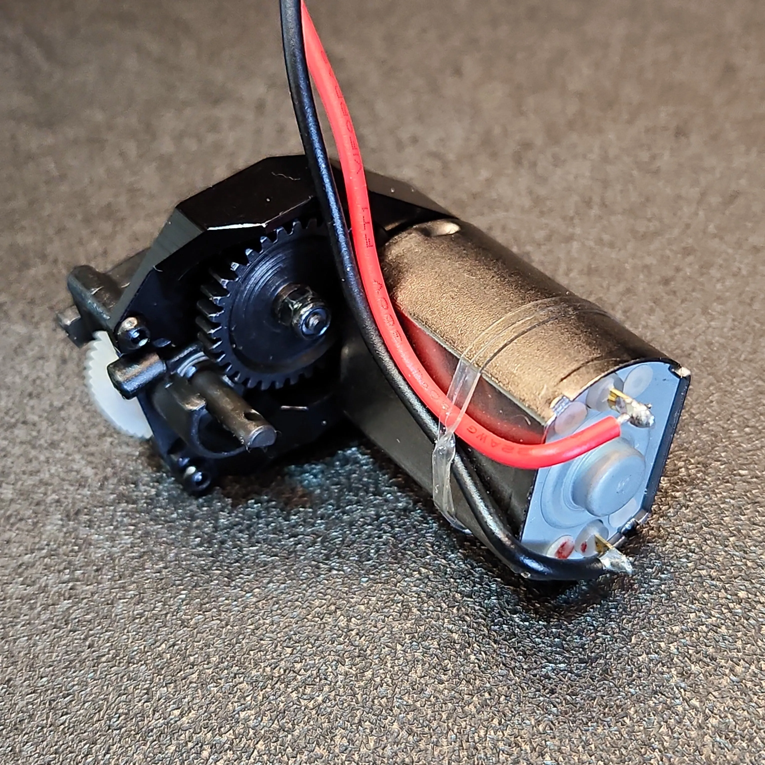 MoFo RC BigBlock Motor and Forward Facing Mount (Fits SCX24) - Image 8