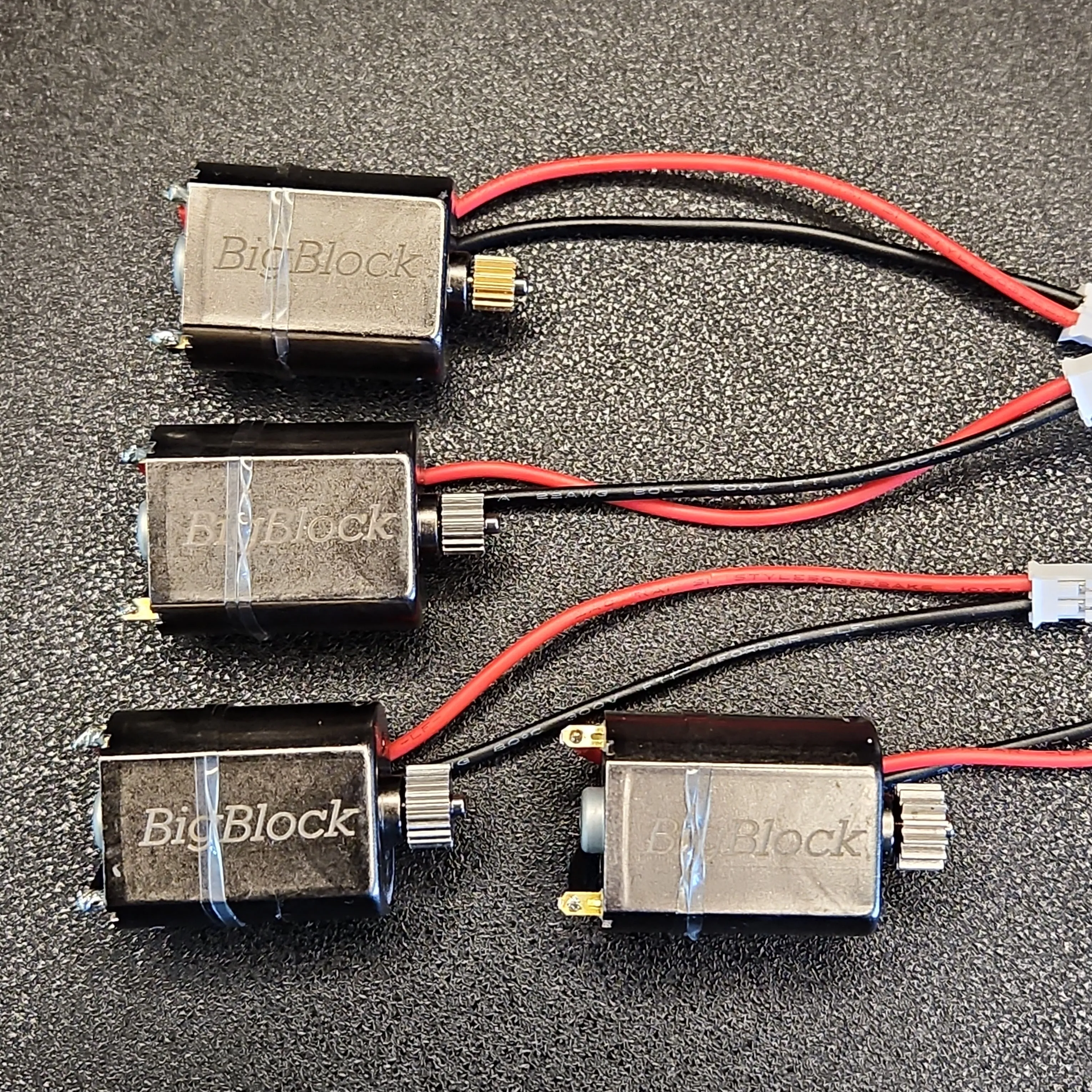 MoFo RC BigBlock Motor and Forward Facing Mount (Fits SCX24) - Image 9