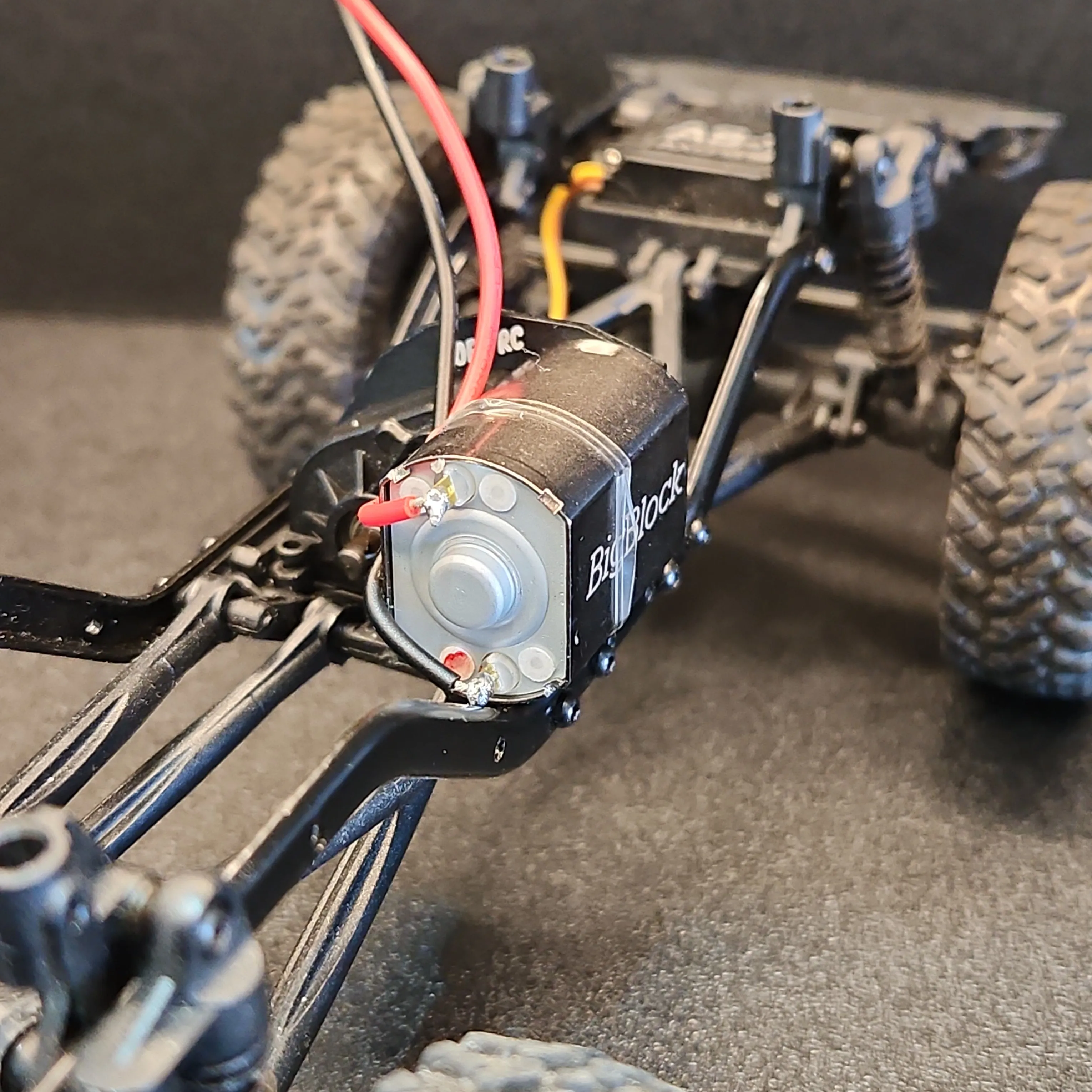 Big Block and BigBlockX Motors with Side Mount for Scx24 - Image 12