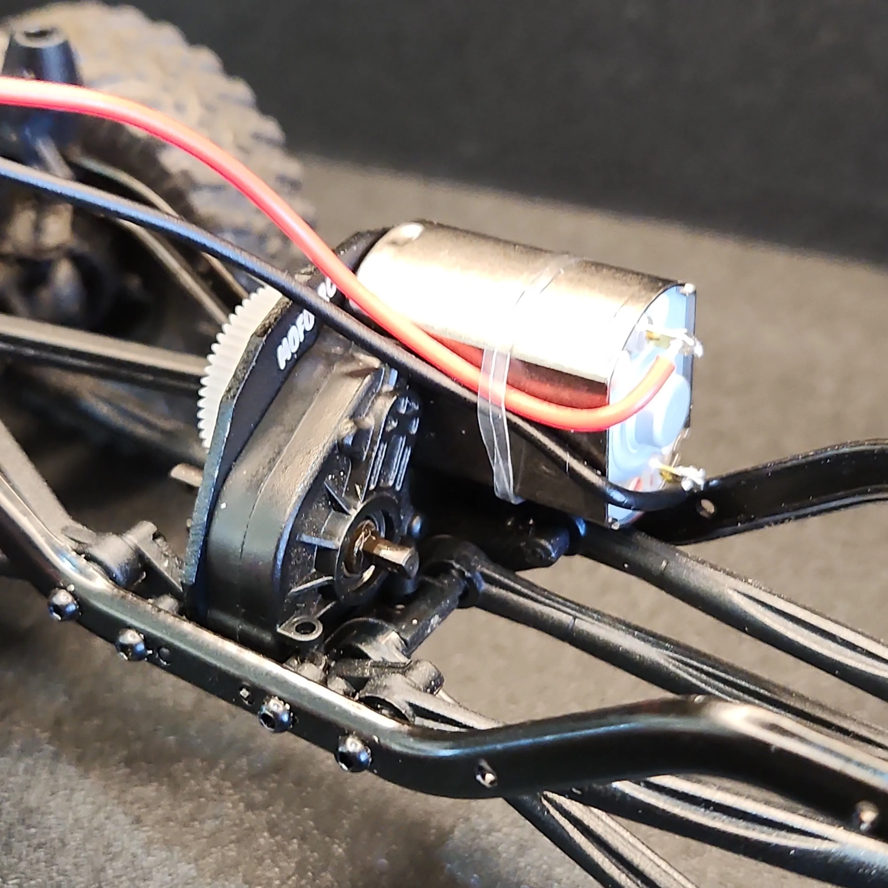 Big Block and BigBlockX Motors with Side Mount for Scx24 - Image 13