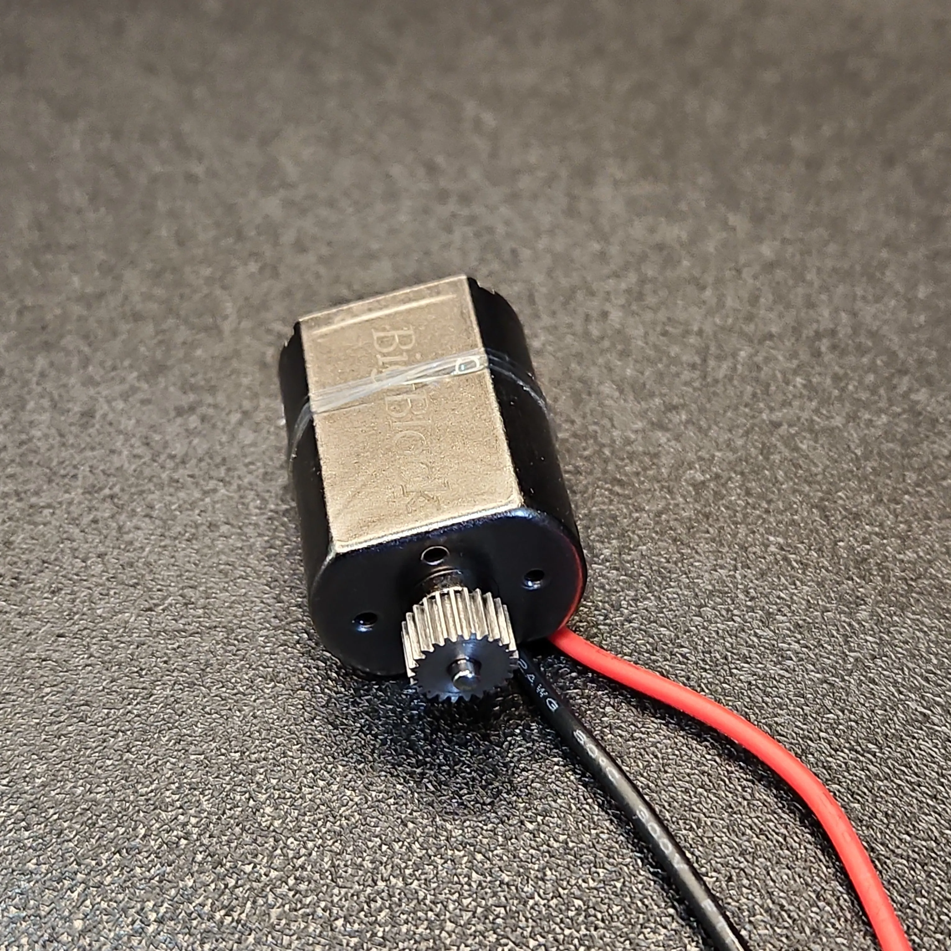 Big Block and BigBlockX Motors with Side Mount for Scx24 - Image 6