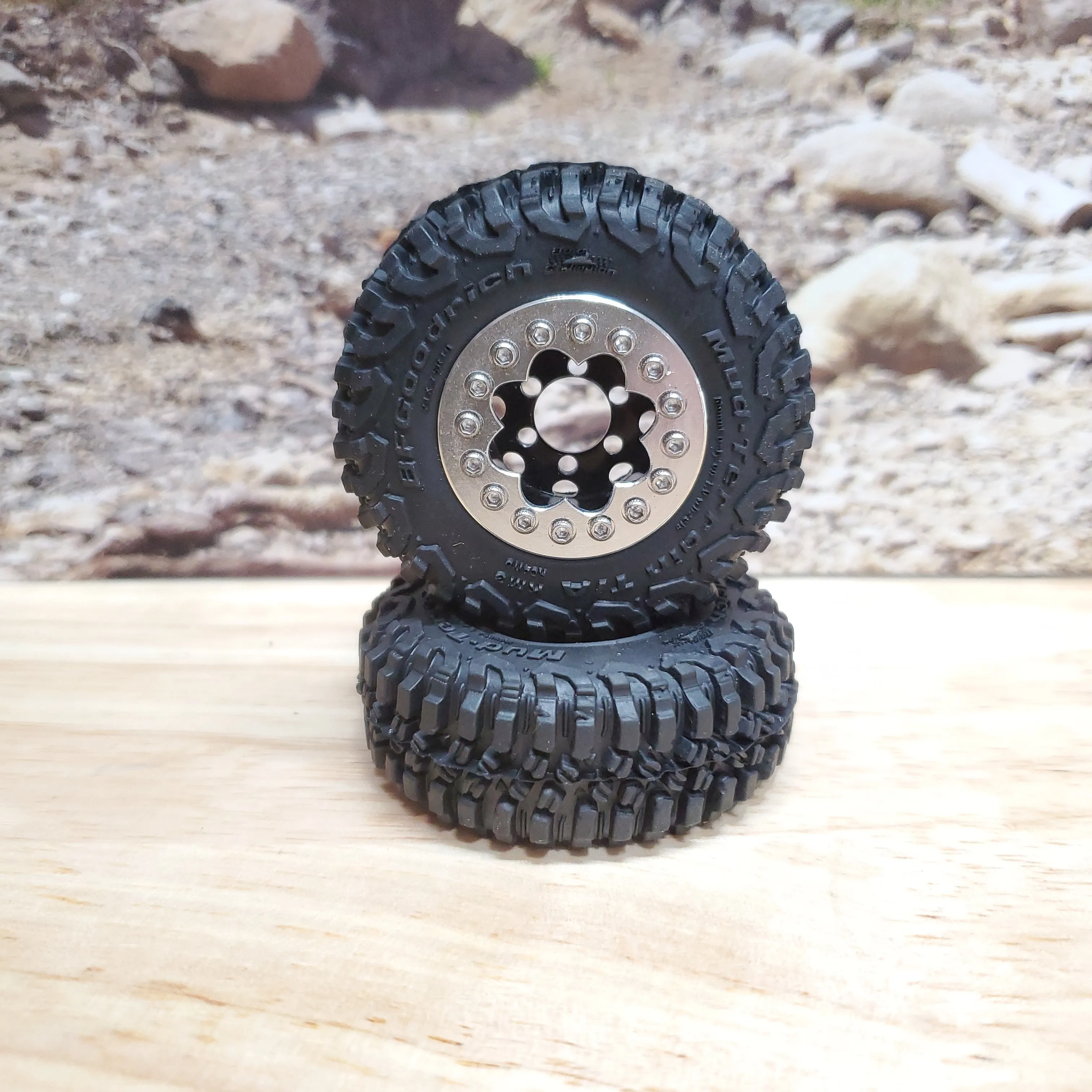 Rc4wd BFG KM3 50.5x18.5mm 1.0" Tires (Sold by Pair) - Image 3