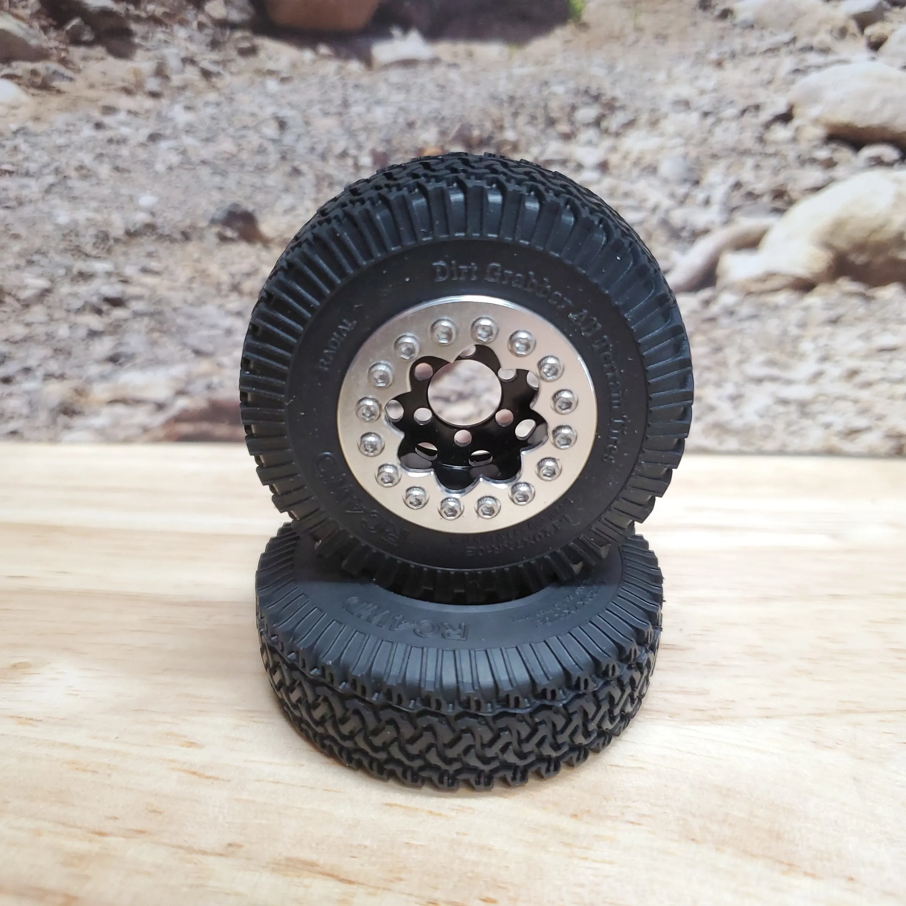 Rc4wd Dirt Grabber 50x18mm 1.0" Tires (Sold by Pair) - Image 3