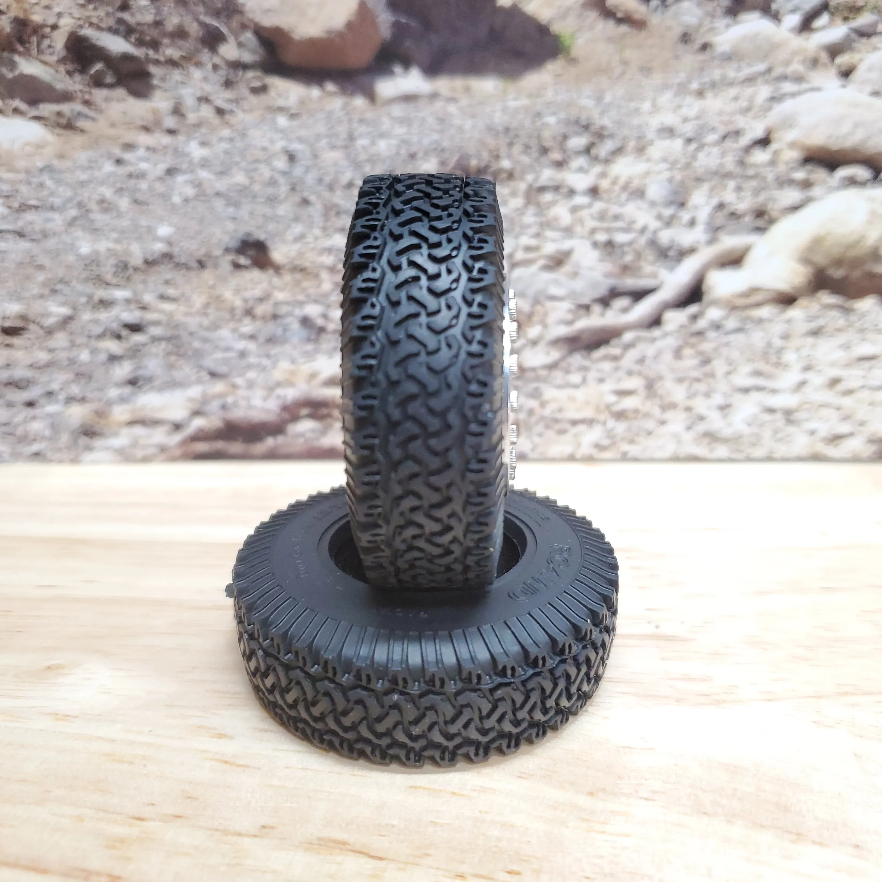 Rc4wd Dirt Grabber 50x18mm 1.0" Tires (Sold by Pair) - Image 4