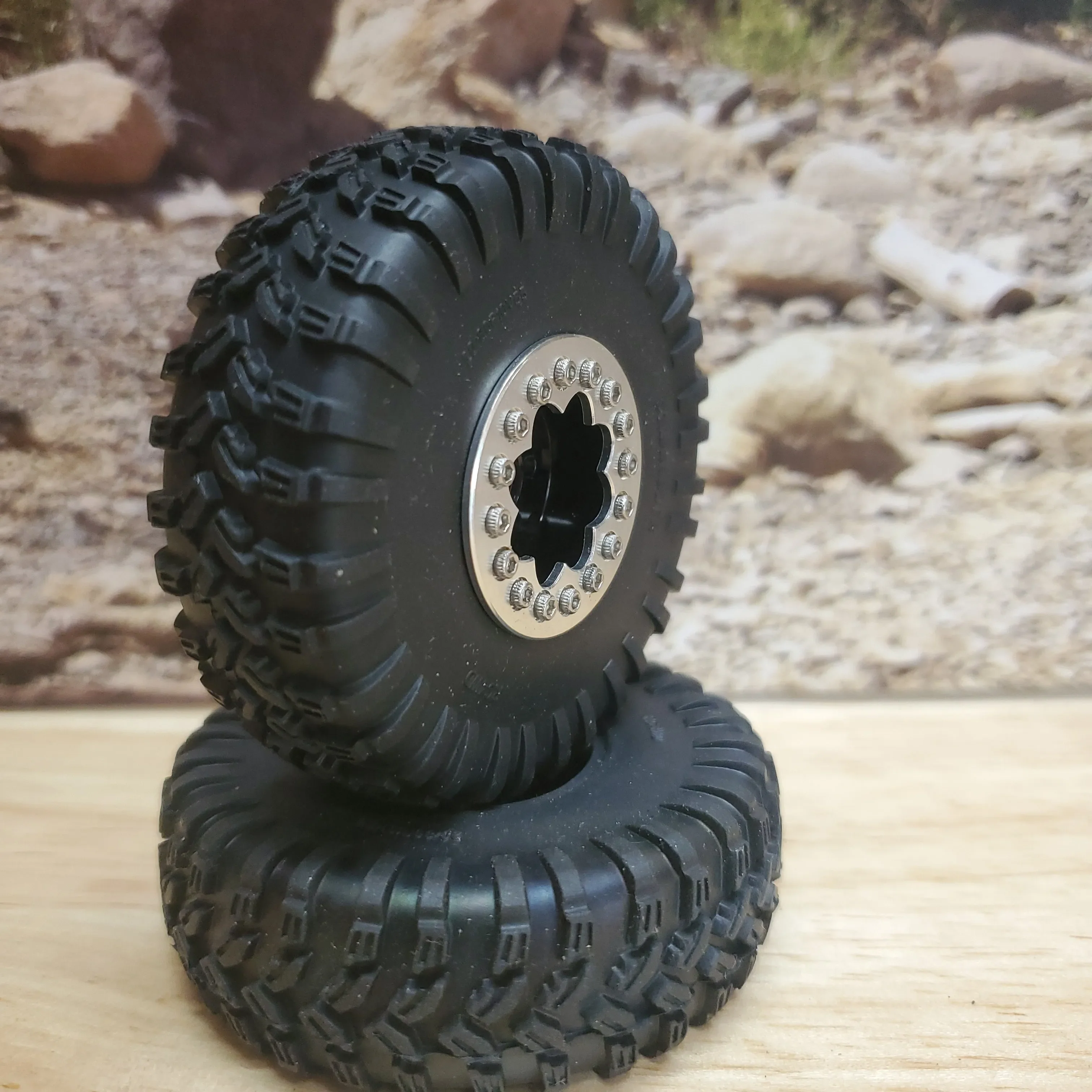 RC4WD | Scrambler 62x22mm 1.0" Tires (Sold by Pair) (Z-T0146) - Image 4